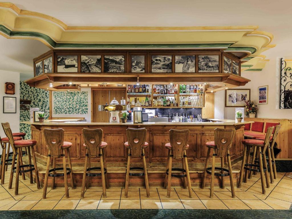 Lüftlstube Bar